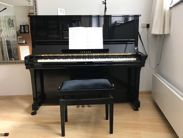 Yamaha piano U3 H